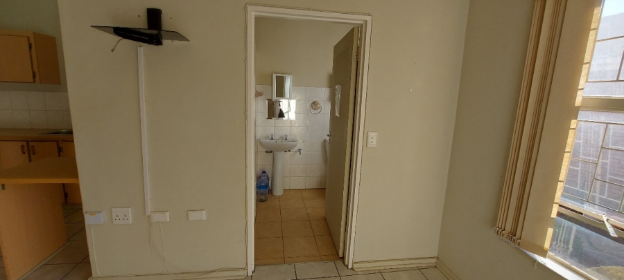 1 Bedroom Property for Sale in Uitsig Free State